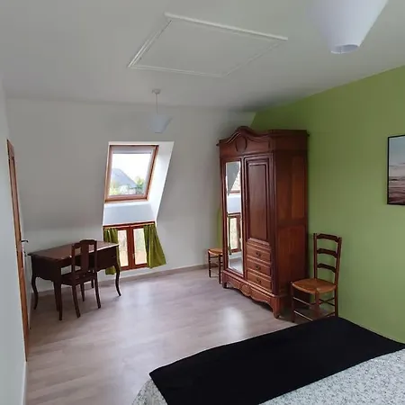 La Mer, A La Campagne En Normandie, Proche Du Mont St Michel * Lolif