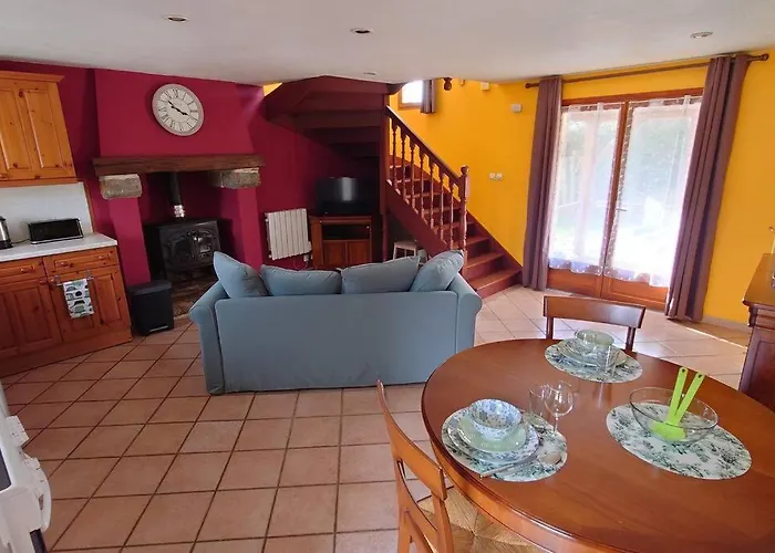 La Mer, A La Campagne En Normandie, Proche Du Mont St Michel * Lolif